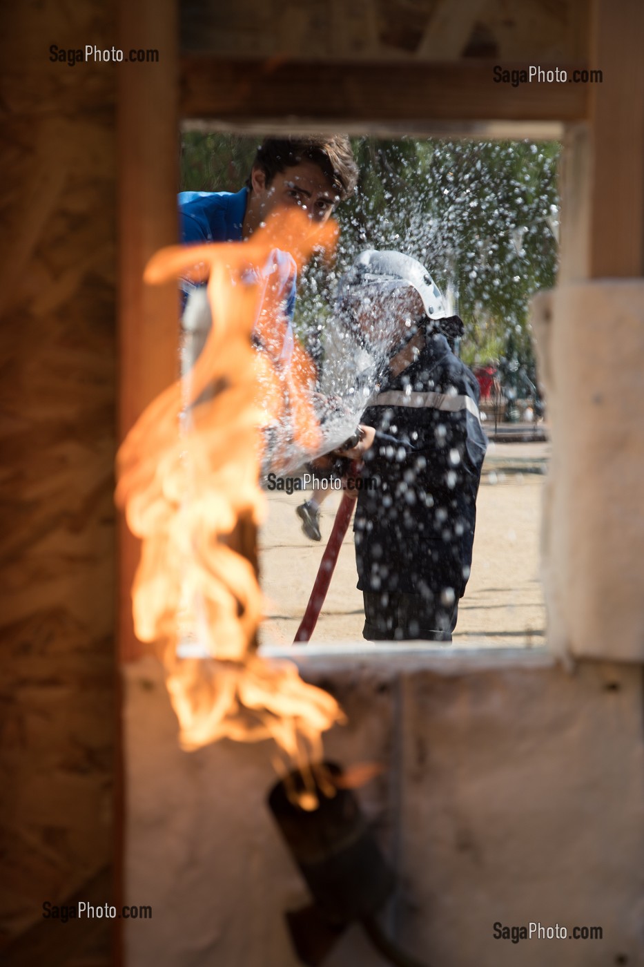 INITIATION DECOUVERTE DU METIER DE SAPEUR-POMPIER, CONGRES NATIONAL DES SAPEURS-POMPIERS DE FRANCE, AJACCIO, CORSE DU SUD (2A), FRANCE 