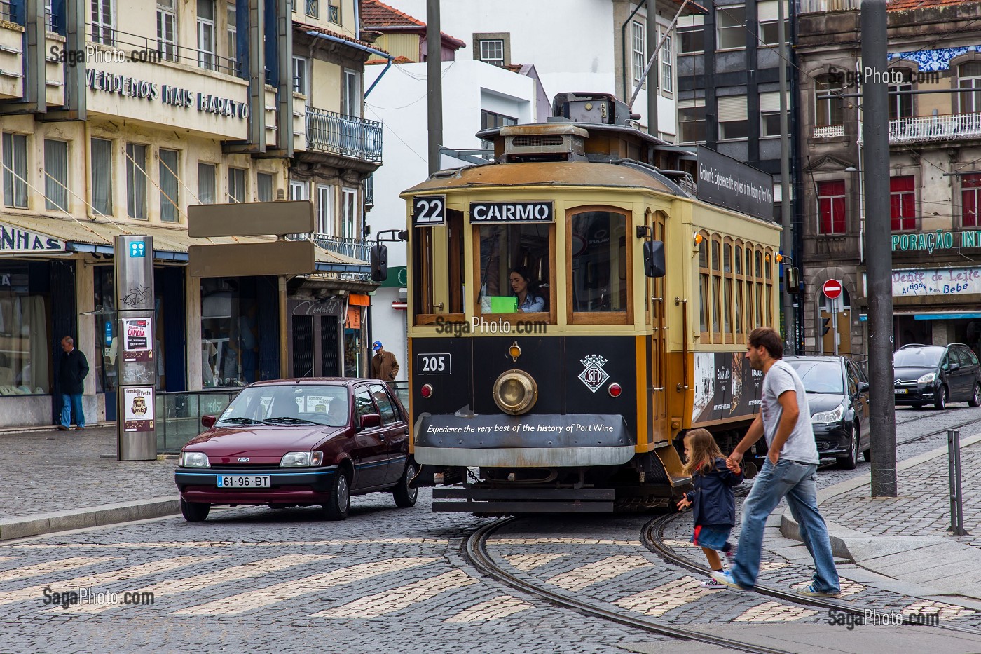 ILLUSTRATION VILLE DE PORTO, PORTUGAL 