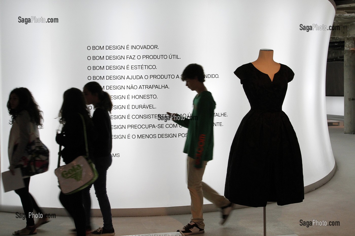 EXPOSITION TEMPORAIRE AU MUDE, MUSEE DU DESIGN ET DE LA MODE (MUSEU DO DESIGN E DA MODA), QUARTIER DE LA BAIXA, CENTRE-VILLE DE LISBONNE, PORTUGAL 