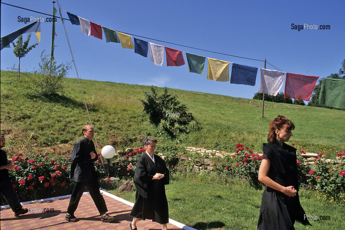 CENTRE BOUDDHISTE, SEMINAIRE ZEN, DACHANG VAJRADHARA-LING, CENTRE D'ETUDE ET DE PRATIQUE DU BOUDDHISME TIBETAIN, DOMAINE DU CHATEAU D'OSMONT, AUBRY LE PANTHOU 