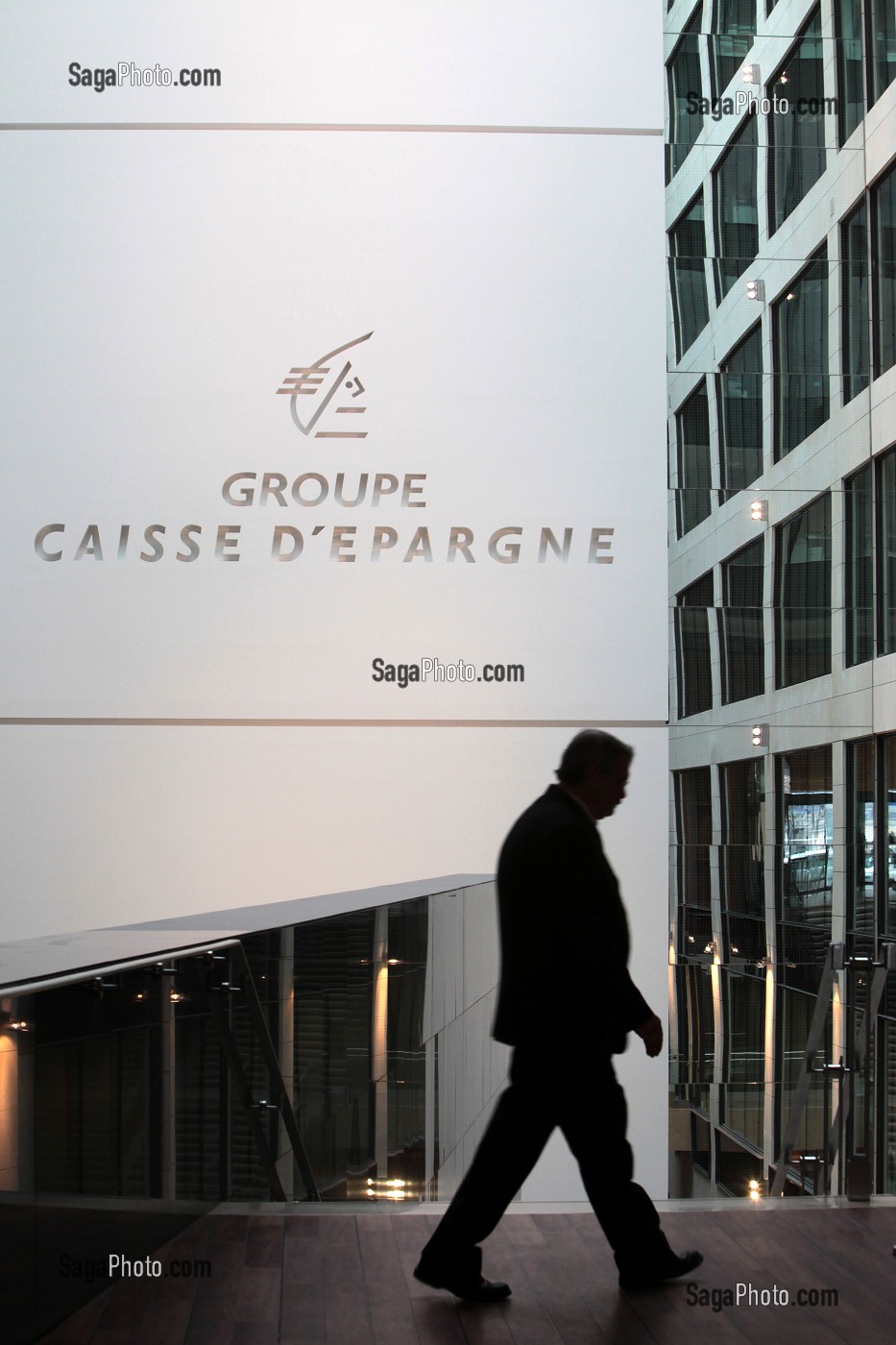 ILLUSTRATION BANQUE GROUPE CAISSE D'EPARGNE, CAISSE NATIONALE DES CAISSES D'EPARGNE ET DE PREVOYANCE, (CNCEP), SIEGE DE LA BANQUE, AVENUE DE FRANCE, PARIS, 13 EME ARRONDISSEMENT, FRANCE, EUROPE 
