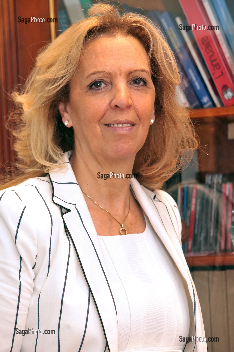 MICHELE SABBAN, VICE PRESIDENTE DE L'INTERNATIONALE SOCIALISTE DES FEMMES, PRESIDENTE DE L'ASSEMBLEE DES REGIONS D'EUROPE 