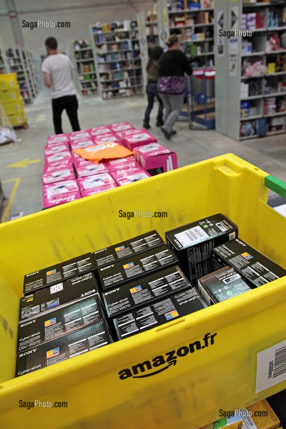 PLATEFORME LOGISTIQUE DE LA SOCIETE AMAZON 