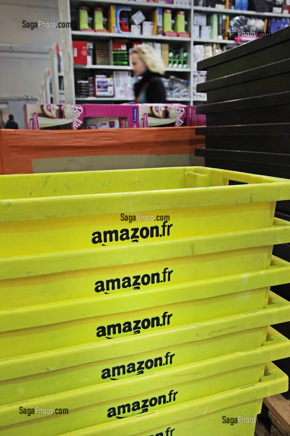 PLATEFORME LOGISTIQUE DE LA SOCIETE AMAZON 