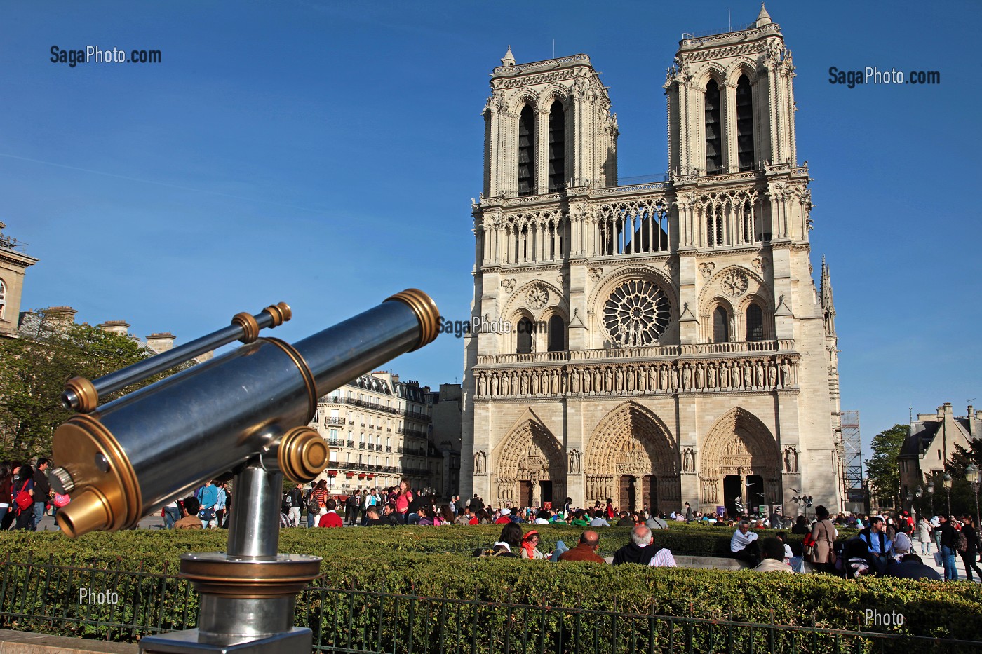 MONUMENTS DE PARIS, FRANCE 