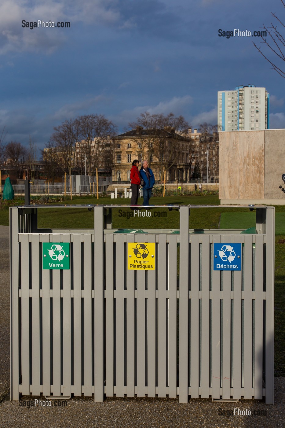 SYSTEME DE COLLECTE ET RECYCLAGE DES DECHETS, ECO-QUARTIER, GRAND PARC, PARC DE LA ZAC DES DOCKS, SAINT OUEN (93) 