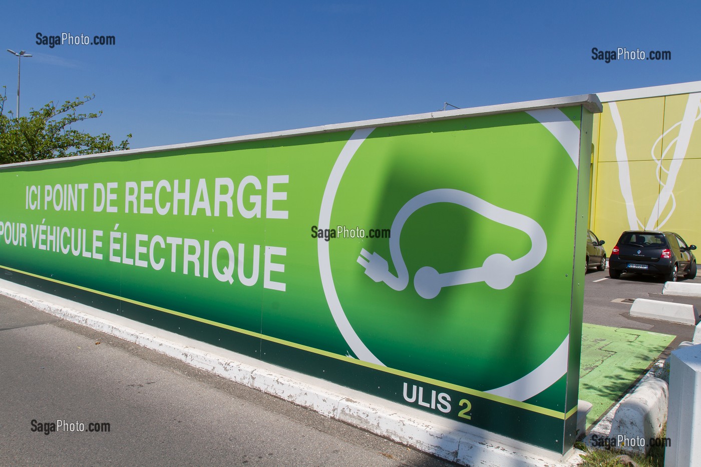 ILLUSTRATION VEHICULES ELECTRIQUES, LES ULIS, (91) ESSONNE, ILE-DE-FRANCE, 
