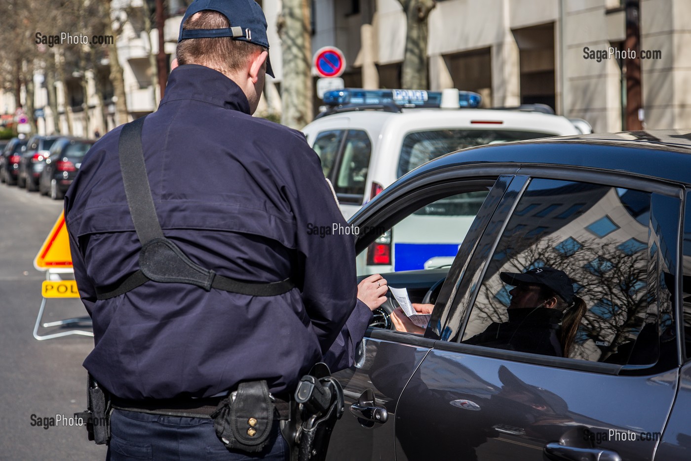 CONTROLE POLICE, CIRCULATION ALTERNEE, POLLUTION 