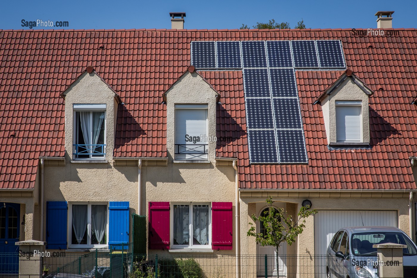 L'ENERGIE SOLAIRE EN VILLE, BREUILLET, (91) ESSONNE, ILE-DE-FRANCE 