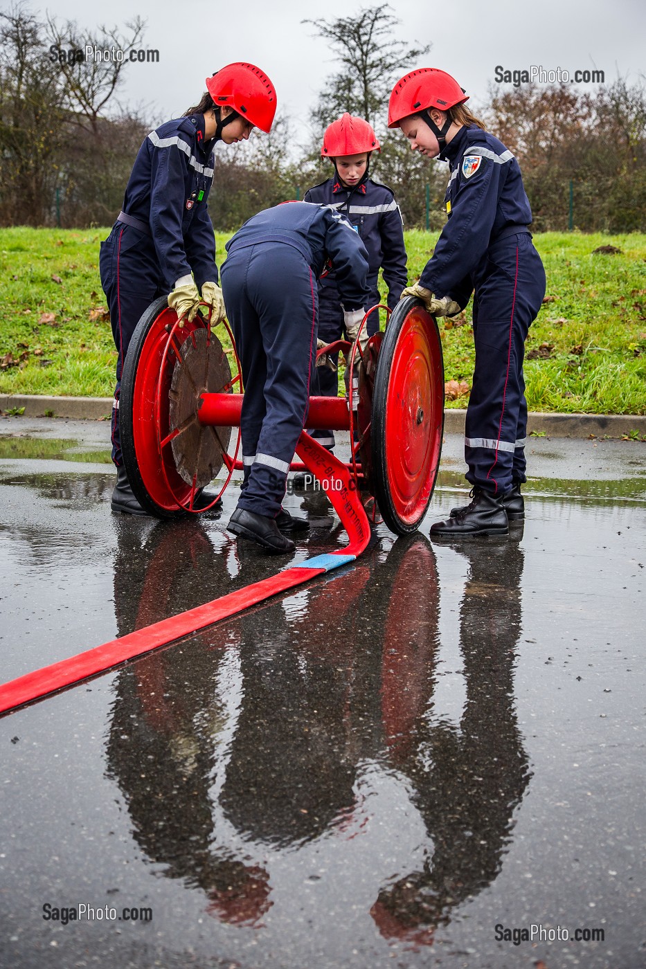 JEUNES SAPEURS POMPIERS 