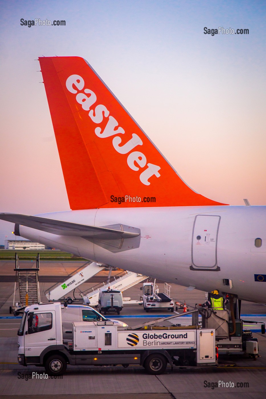 ILLUSTRATION COMPAGNIE LOW COST, EASY JET, BERLIN ALLEMAGNE 