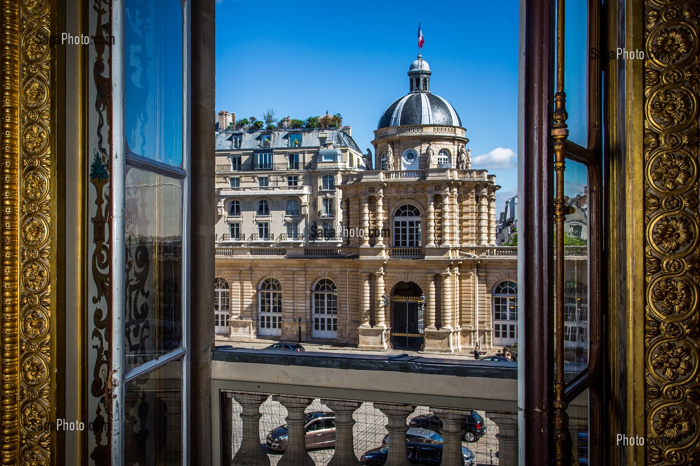 COUR D'HONNEUR DU SENAT, PALAIS DU LUXEMBOURG 