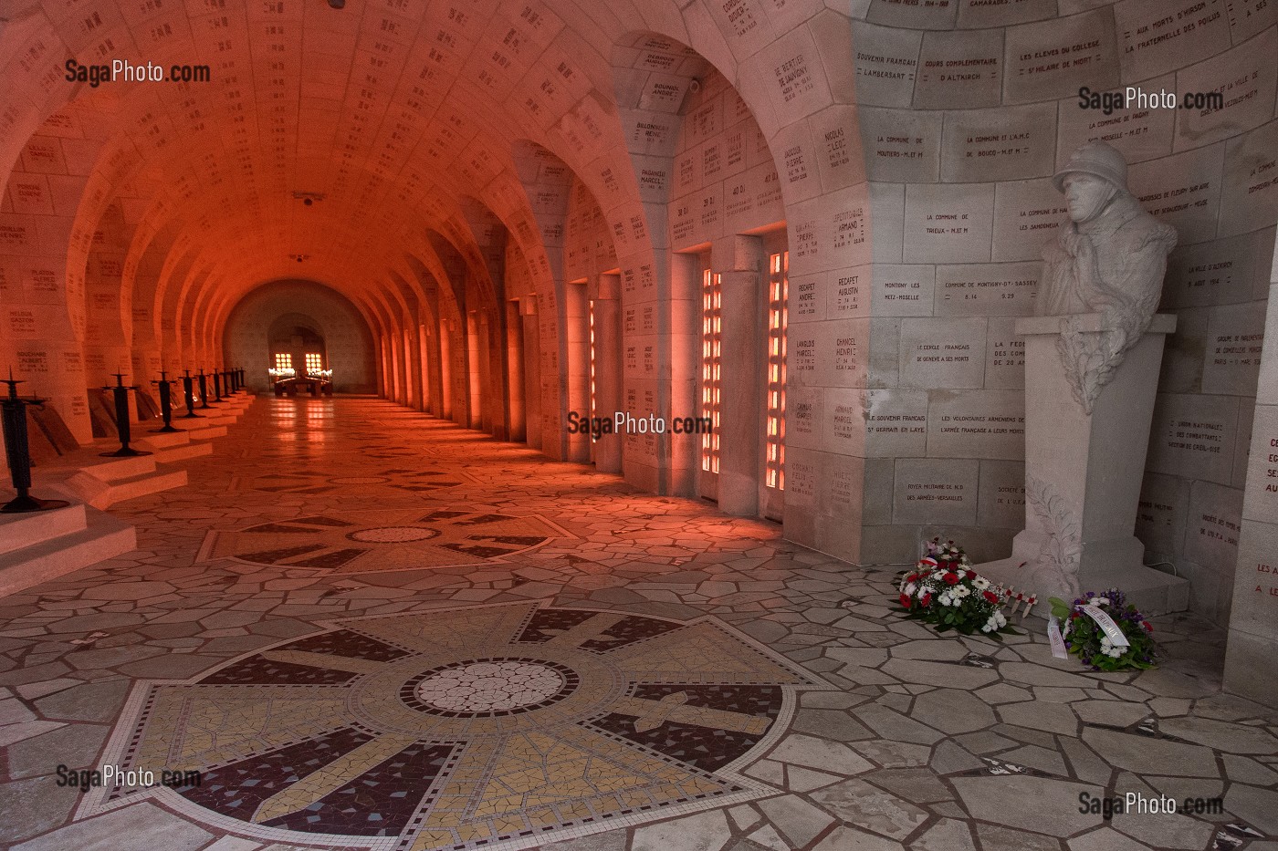 OSSUAIRE DE DOUAUMONT 