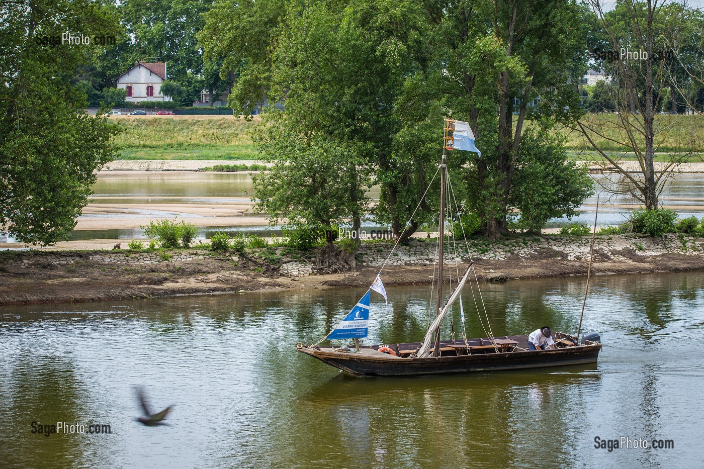 LA LOIRE AU FIL DE L'EAU, (45) LOIRET, REGION CENTRE VAL DE LOIRE, FRANCE 