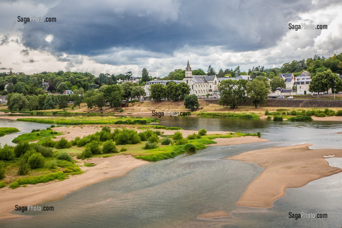 LA LOIRE AU FIL DE L'EAU, INDRE ET LOIRE, (37), REGION CENTRE VAL DE LOIRE, FRANCE 