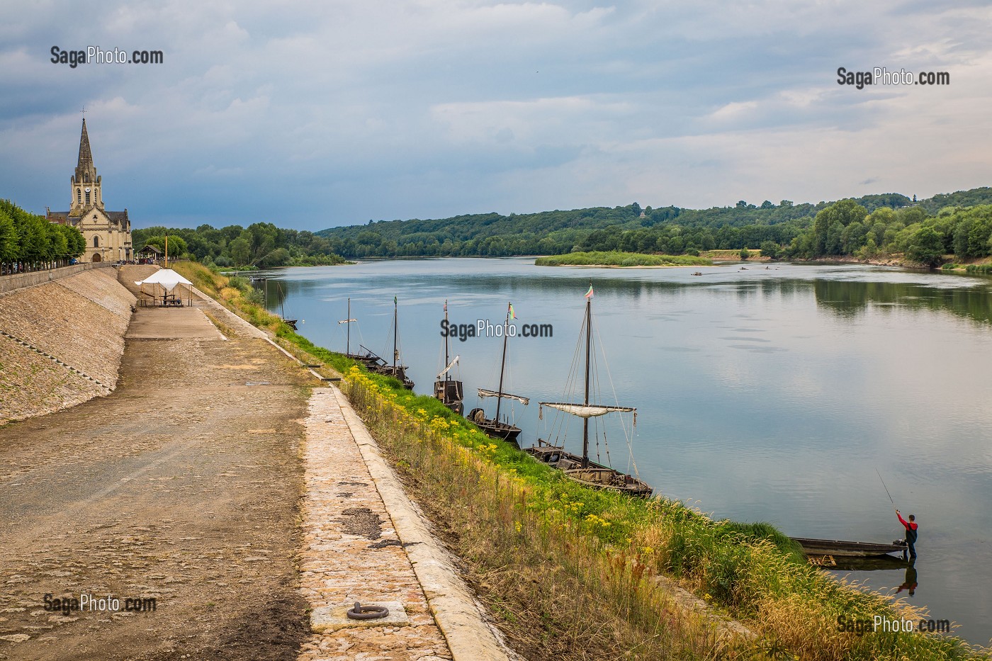 LA LOIRE AU FIL DE L'EAU, INDRE ET LOIRE, (37), REGION CENTRE VAL DE LOIRE, FRANCE 