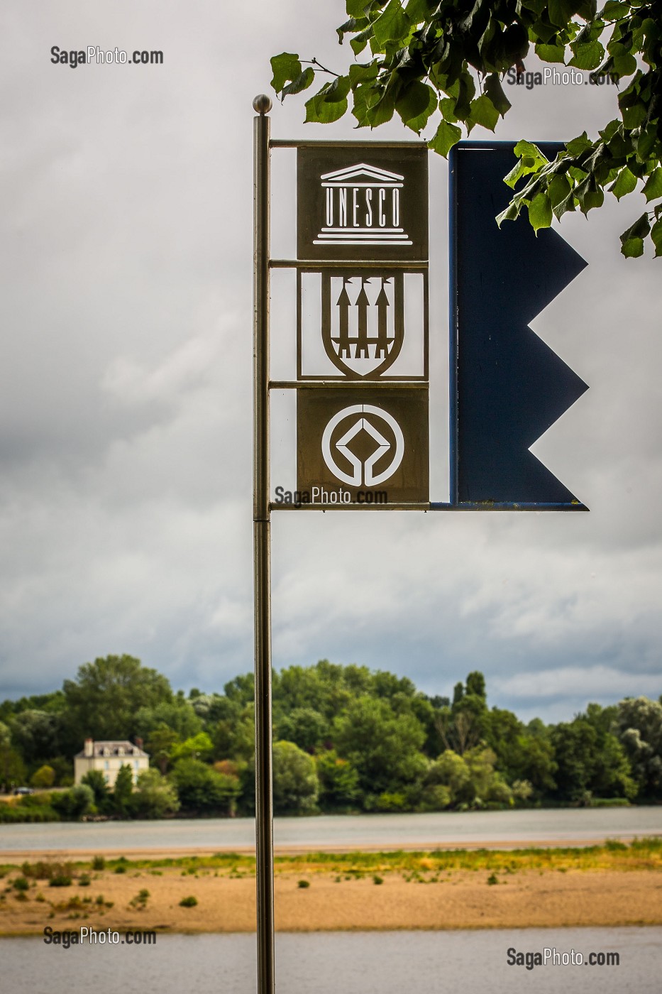 LA LOIRE AU FIL DE L'EAU, INDRE ET LOIRE, (37), REGION CENTRE VAL DE LOIRE, FRANCE 