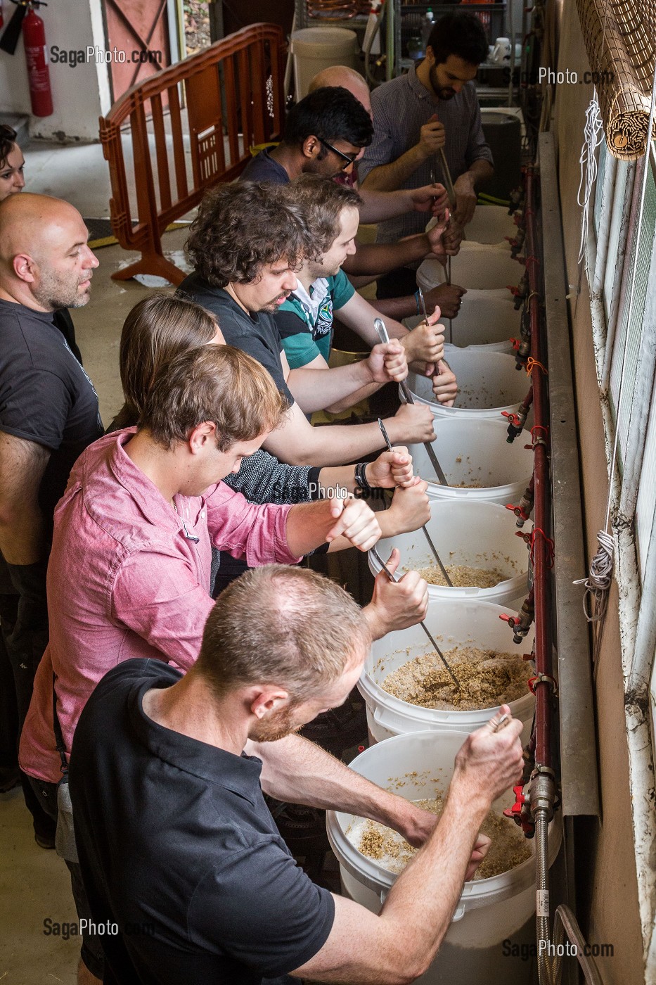 ATELIER DE BRASSAGE, LA MONTREUILLOISE, BIERE ARTISANALE 