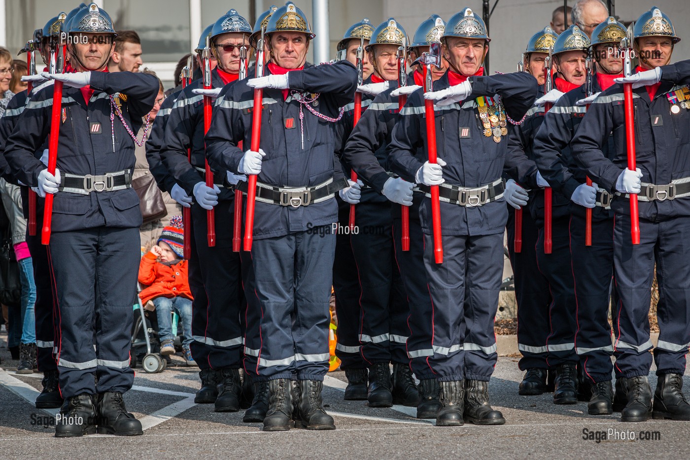 PRISE D'ARMES, CEREMONIE SAPEURS POMPIERS 