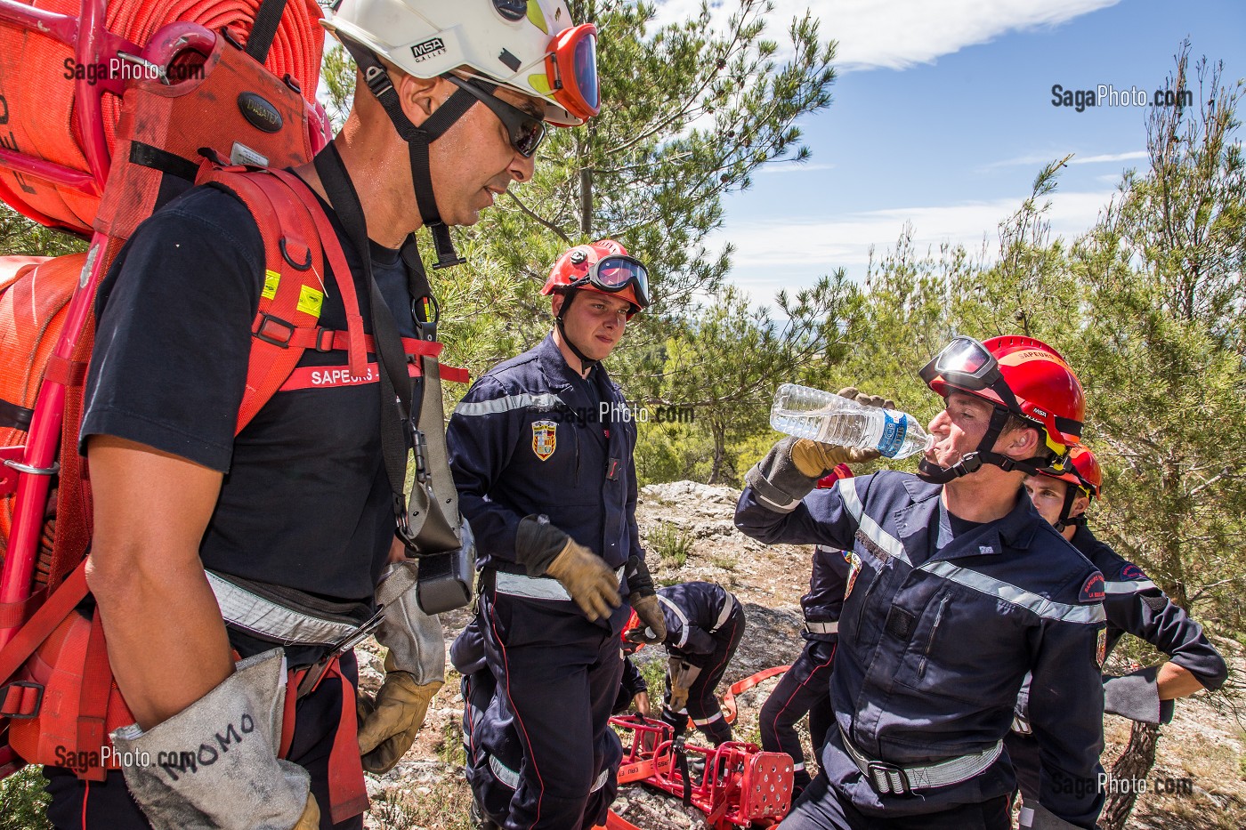 SAPEURS POMPIERS, DETACHEMENT D'INTERVENTIONS HELIPORTES FEU DE FORET 