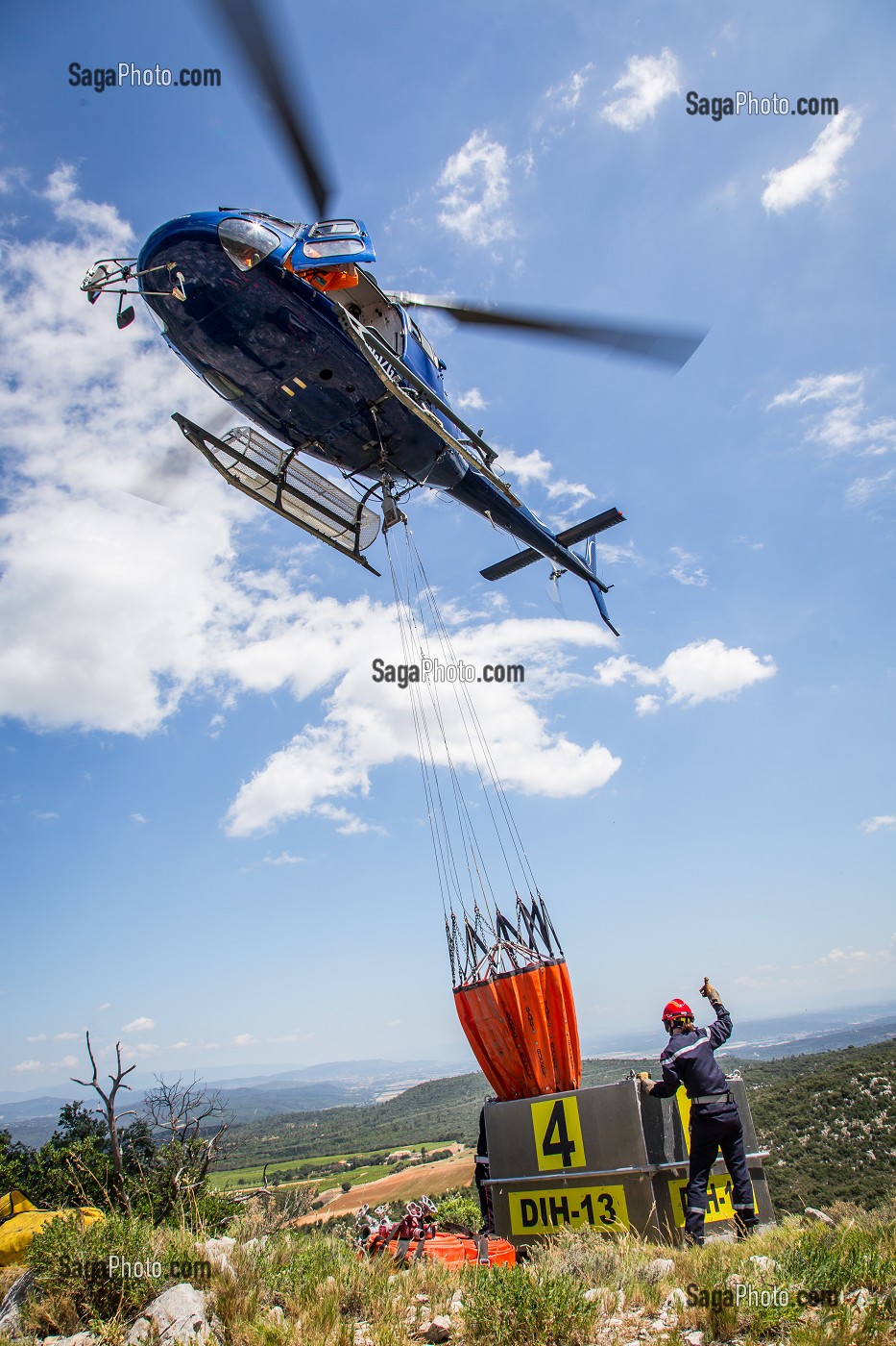 SAPEURS POMPIERS, DETACHEMENT D'INTERVENTIONS HELIPORTES FEU DE FORET 