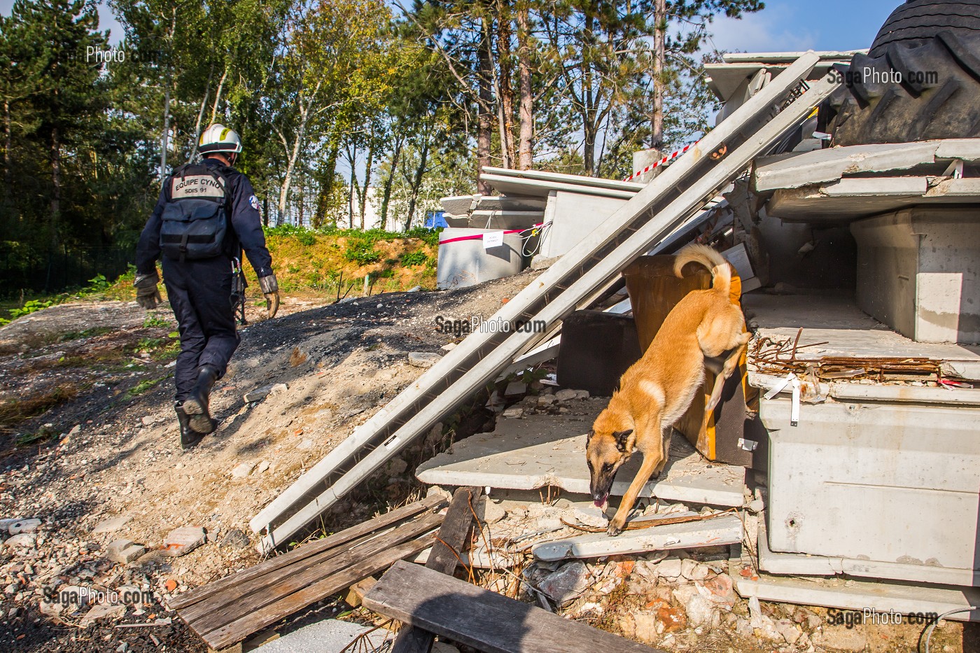 SAPEURS POMPIERS, SAUVETAGE DEBLAIEMENT 