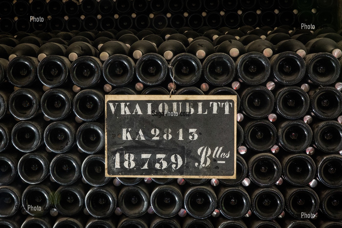 ILLUSTRATION VIN, FRANCE 