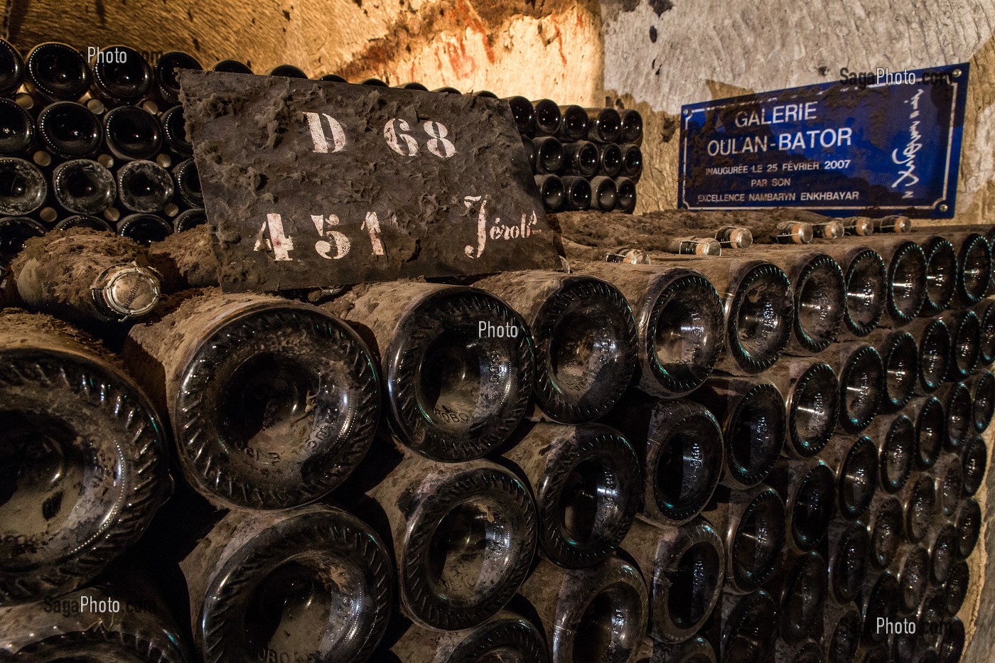 ILLUSTRATION VIN, FRANCE 