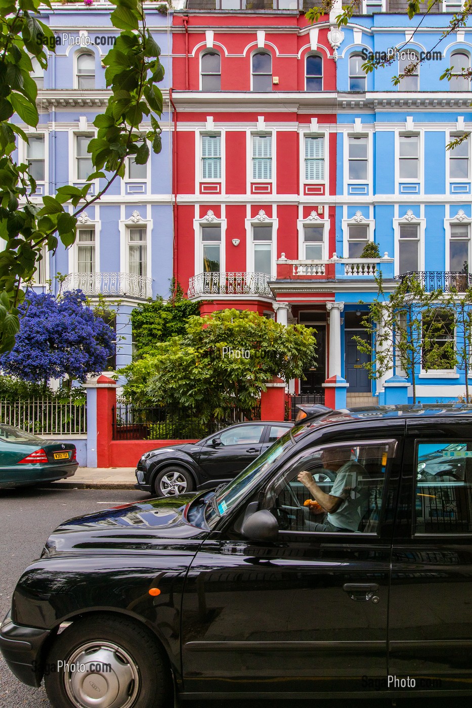 MAISON COLOREE PRES DE PORTOBELLO ROAD, PORTOBELLO MARKET, QUARTIER DE NOTTING HILL, LONDRES, ANGLETERRE 