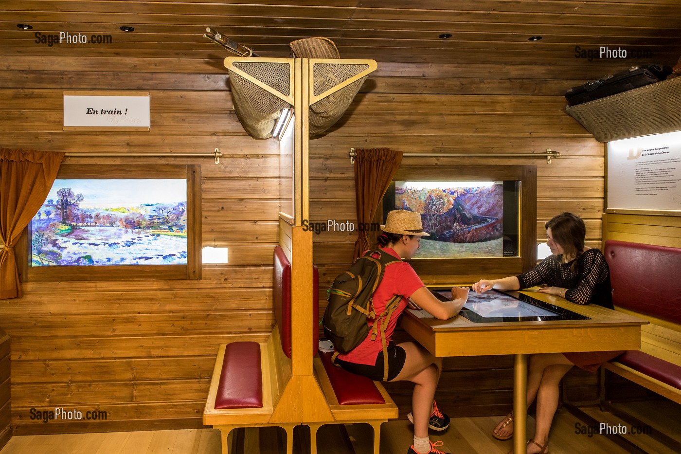 HOTEL LEPINAT, CENTRE D'INTERPRETATION DES PEINTRES DE LA VALLEE DE LA CREUSE, MUSEE INTERACTIF QUI JADIS HEBERGEAIT LES PEINTRES PAYSAGISTES, (23) CREUSE, LIMOUSIN, NOUVELLE AQUITAINE, FRANCE 