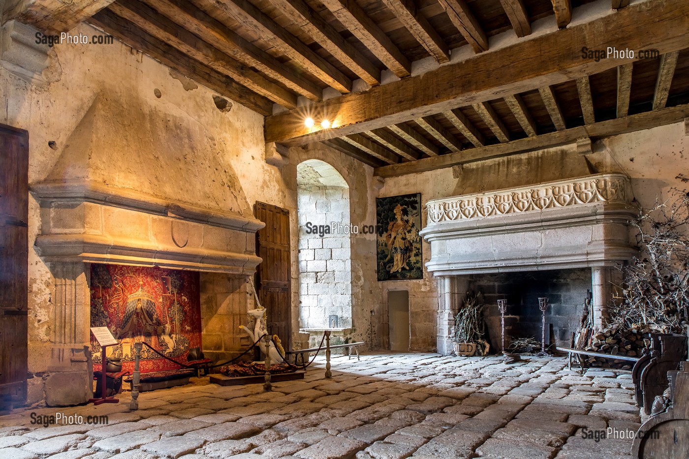 SALLE DES GARDES, CHATEAU DE BOUSSAC, (23) CREUSE, LIMOUSIN, NOUVELLE AQUITAINE, FRANCE 