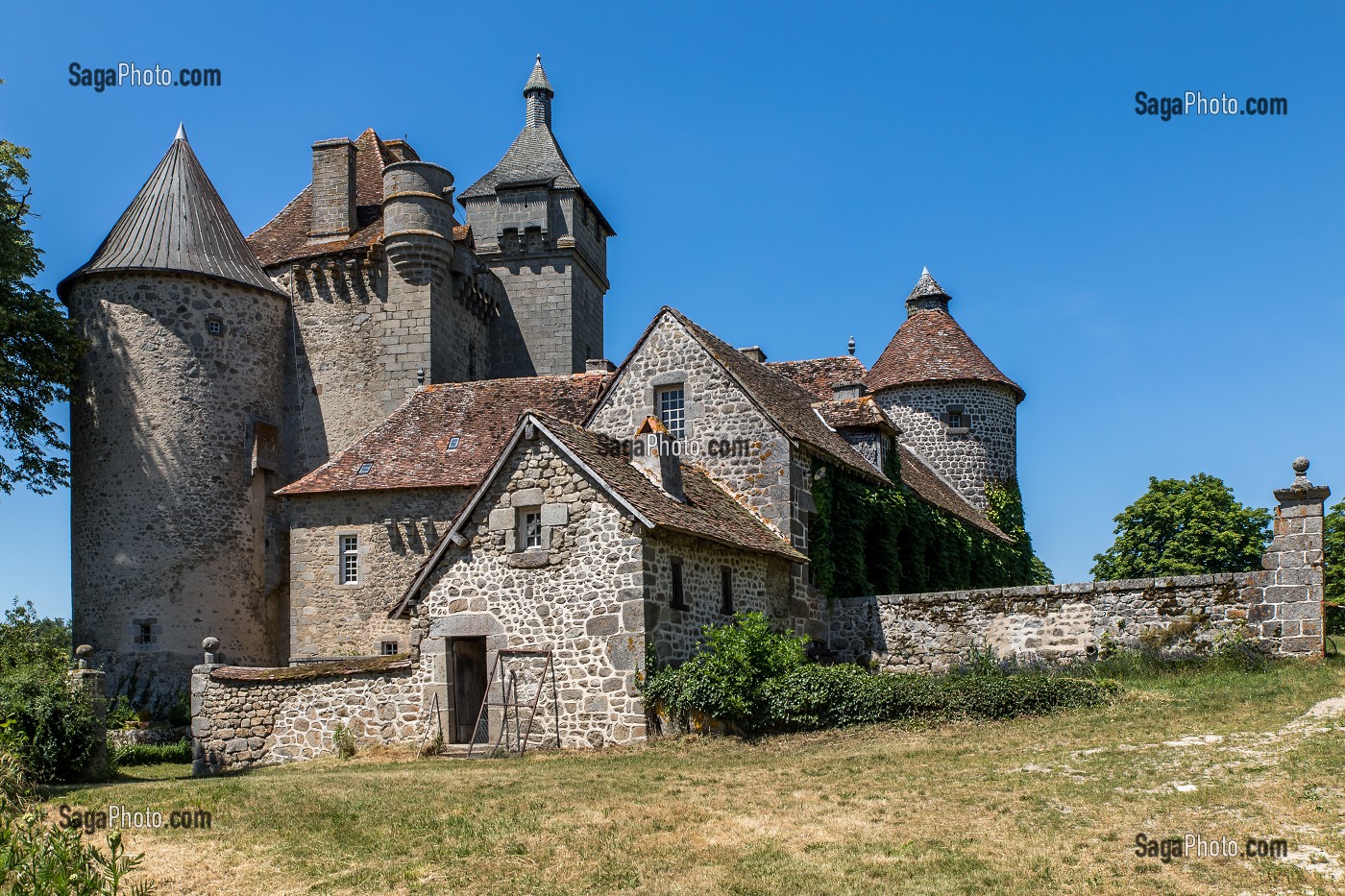 CHATEAU DE VILLEMONTEIX, SAINT-PARDOUX-LES-CARDS, (23) CREUSE, LIMOUSIN, FRANCE 