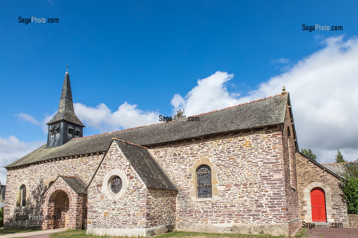 EGLISE DU GRAAL, TREHORENTEUC (35), BRETAGNE, FRANCE 