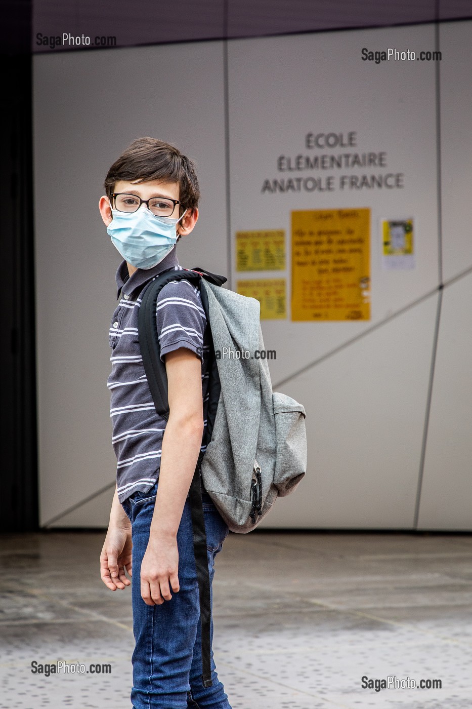 ILLUSTRATION RETOUR A L'ECOLE, RENTREE SCOLAIRE APRES CONFINEMENT LORS DU CONFINEMENT DE LA PANDEMIE DU COVID 19, CHARENTON LE PONT, ILE DE FRANCE, FRANCE, EUROPE 