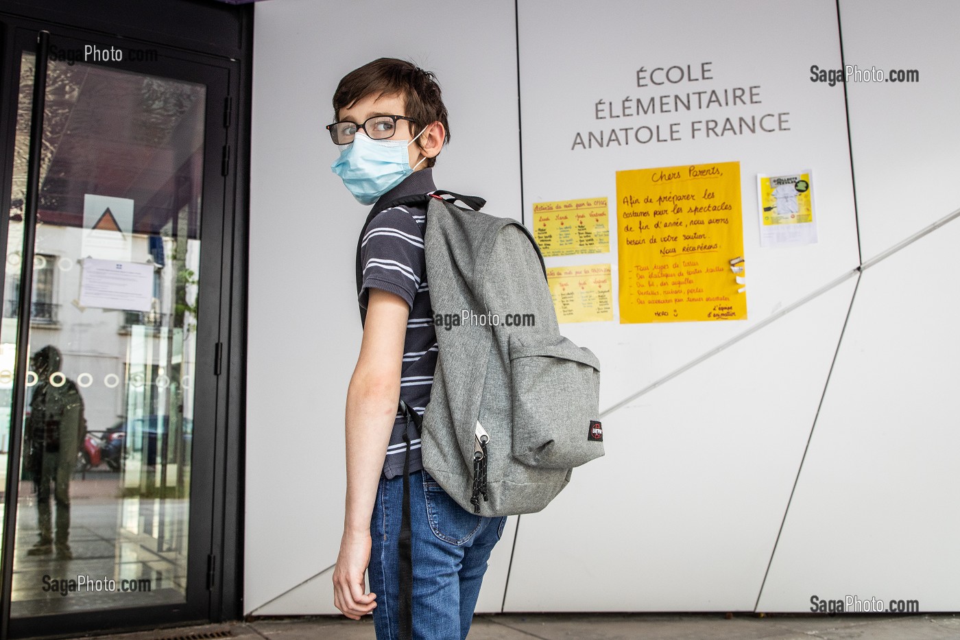 ILLUSTRATION RETOUR A L'ECOLE, RENTREE SCOLAIRE APRES CONFINEMENT LORS DU CONFINEMENT DE LA PANDEMIE DU COVID 19, CHARENTON LE PONT, ILE DE FRANCE, FRANCE, EUROPE 