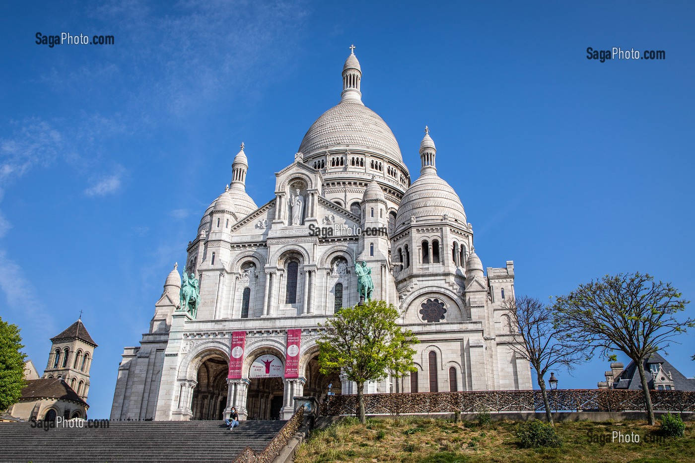 BASILIQUE DU SACRE CŒUR LORS DU CONFINEMENT DE LA PANDEMIE DU COVID 19, BUTTE MONTMARTRE, 18EME ARRONDISSEMENT, PARIS, ILE DE FRANCE, FRANCE, FRANCE, EUROPE 