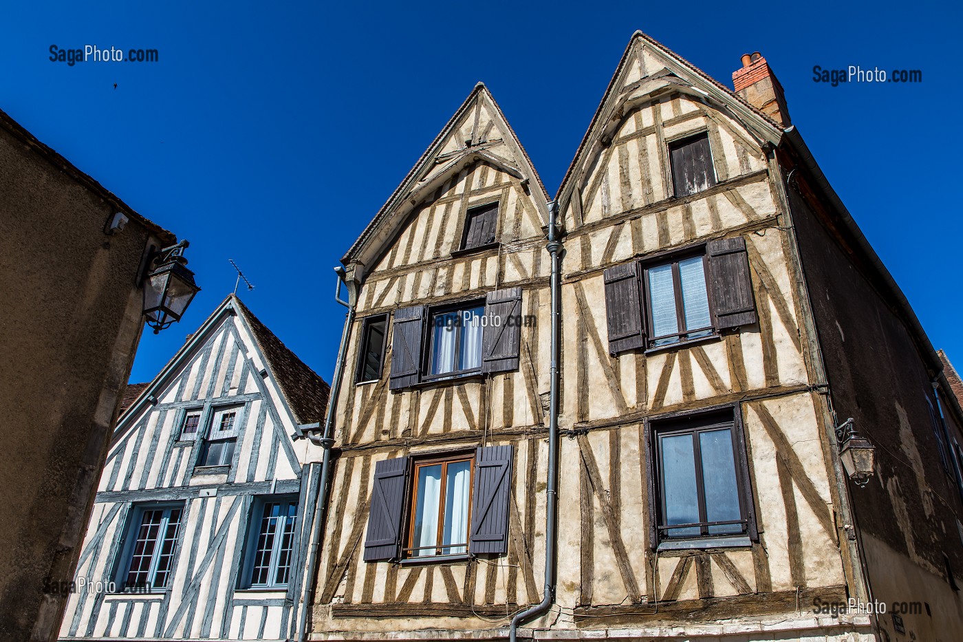 MAISONS A PANS DE BOIS, AUXERRE, YONNE, BOURGOGNE, FRANCE 