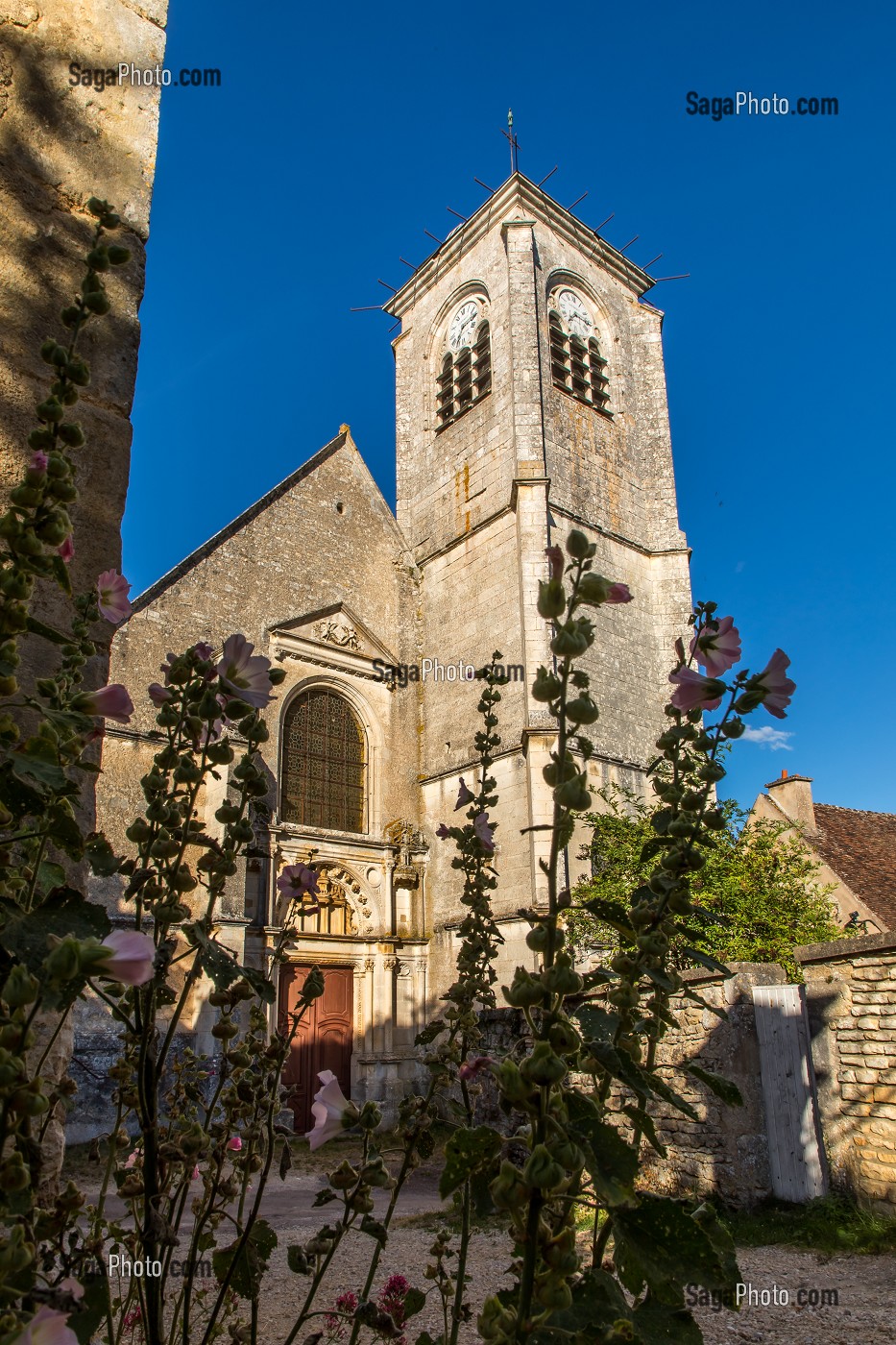 EGLISE SAINT POTENTIEN, CHATEL CENSOIR, YONNE, BOURGOGNE, FRANCE 