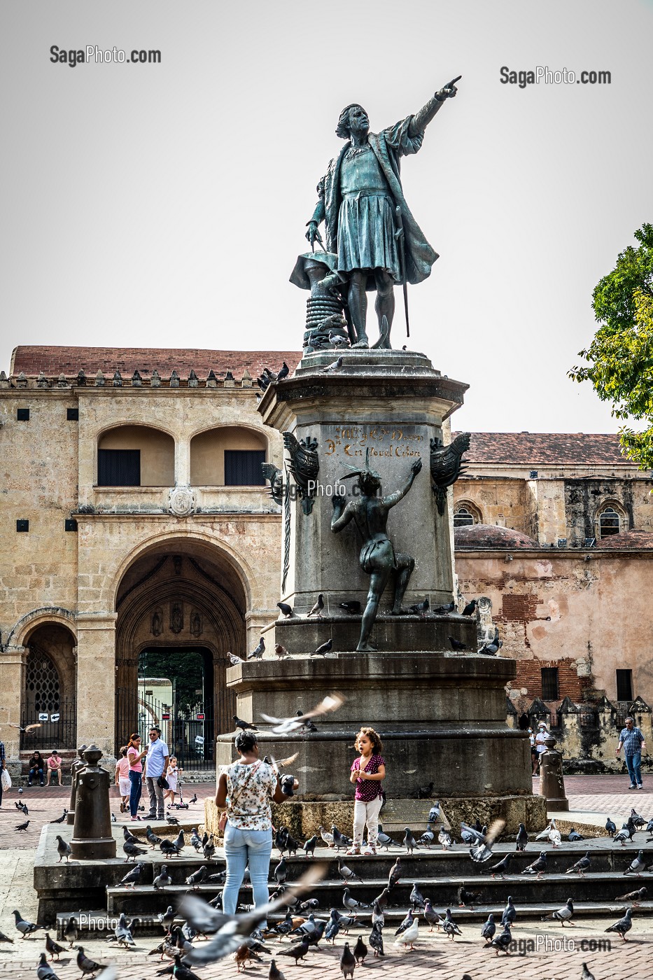 PARC COLON, PARQUE COLON, PLACE MAYOR, STATUE DE CHRISTOPHE COLOMB, QUARTIER COLONIAL CLASSE AU PATRIMOINE MONDIAL DE L'UNESCO, SAINT DOMINGUE, SANTO DOMINGO, REPUBLIQUE DOMINICAINE 