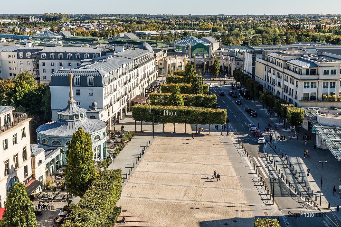 PLACE D'ARIANE, CHESSY, SERRIS, VAL D'EUROPE, MARNE LA VALLEE, SEINE ET MARNE (77), FRANCE, EUROPE 