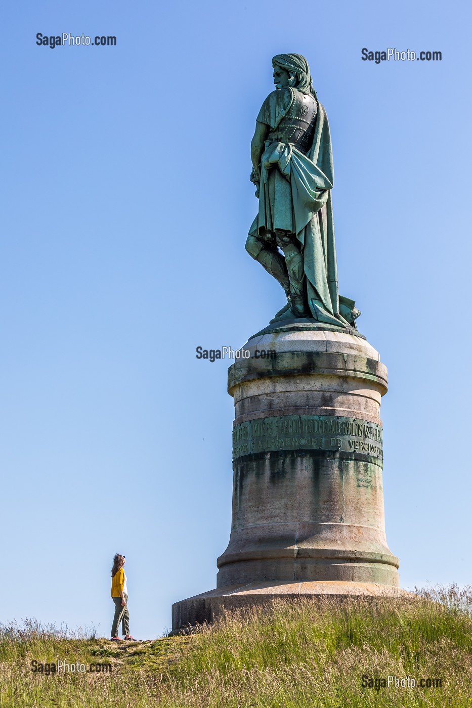 STATUE EN CUIVRE DE VERCINGETORIX, ALISE SAINTE REINE, ALESIA, (21) COTE-D'OR, BOURGOGNE, FRANCE 