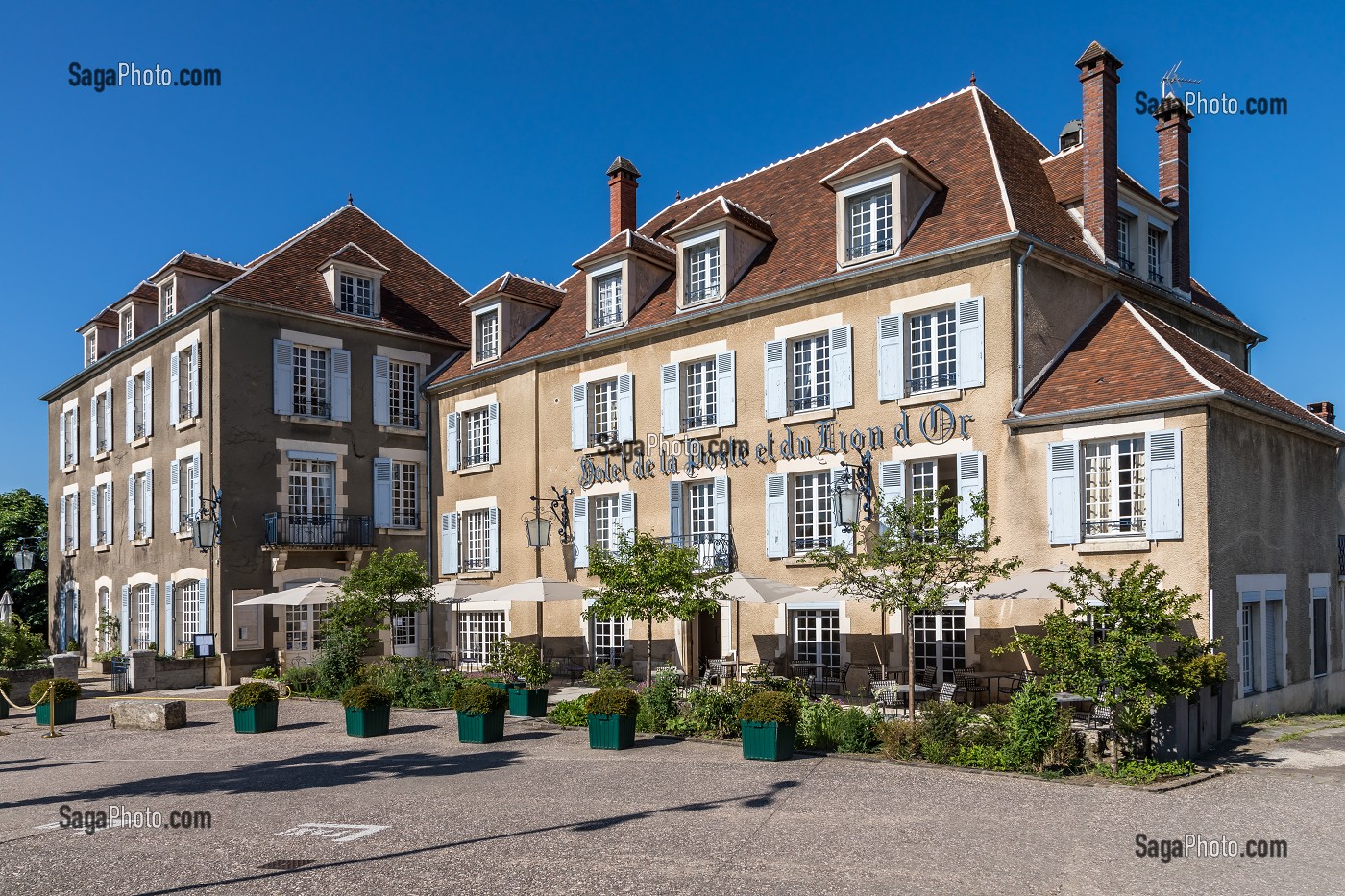 HOTEL DE LA POSTE ET DU LION D'OR, VILLAGE ET COLLINE ETERNELLE DE VEZELAY, VEZELAY, (89) YONNE, BOURGOGNE, FRANCE 