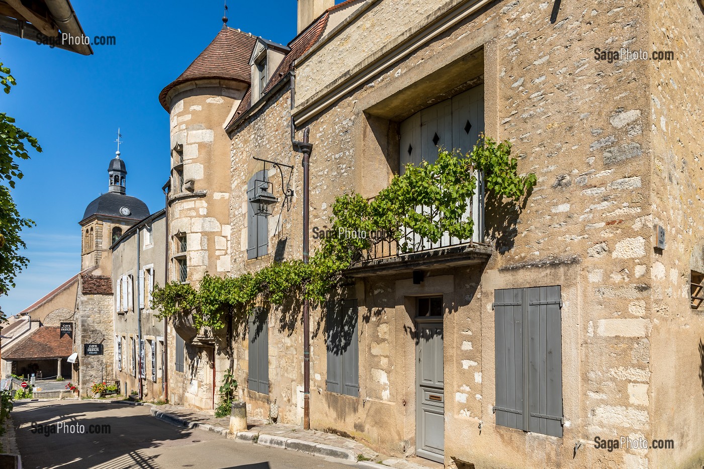 VILLAGE ET COLLINE ETERNELLE DE VEZELAY, (89) YONNE, BOURGOGNE, FRANCE 