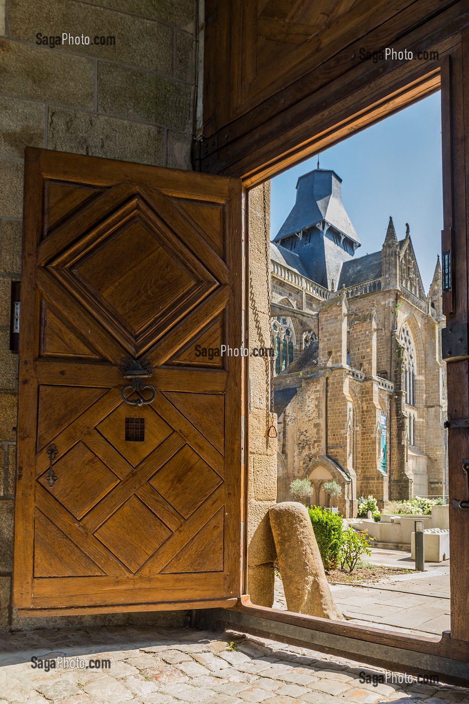 BASILIQUE NOTRE DAME DE L'EPINE EVRON, (53) MAYENNE, PAYS DE LA LOIRE 