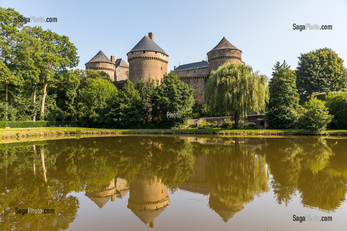 CHATEAU FORT DE LASSAY, LASSAY LES CHATEAUX, (53) MAYENNE, PAYS DE LA LOIRE 