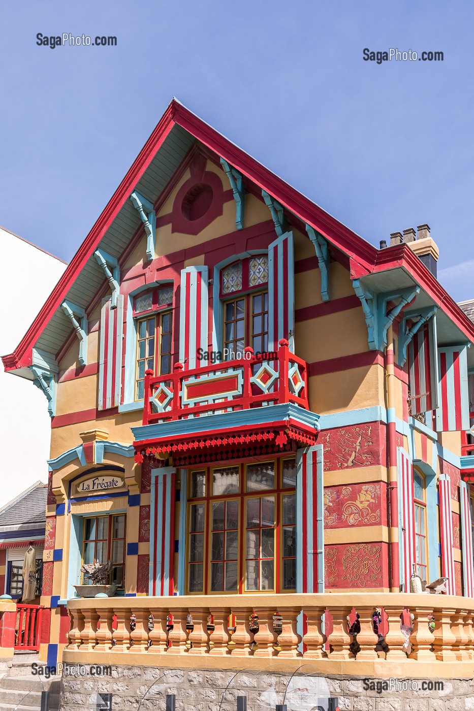 VILLA LA FREGATE, STYLE ART NOUVEAU, LE FREGATE, WIMEREUX, (62) PAS-DE-CALAIS, FRANCE 