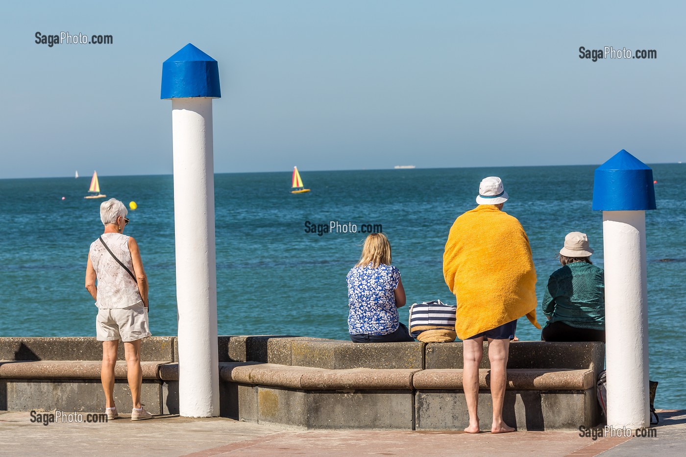 DIGUE, WIMEREUX, (62) PAS-DE-CALAIS, FRANCE 