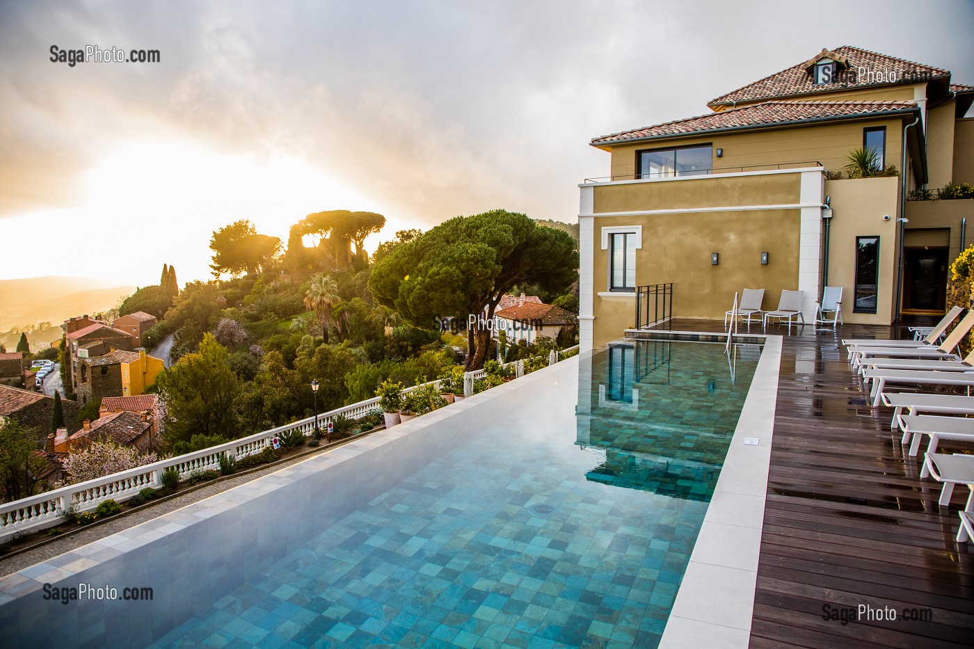 EDEN ROSE GRAND HOTEL, BORMES LES MIMOSAS 