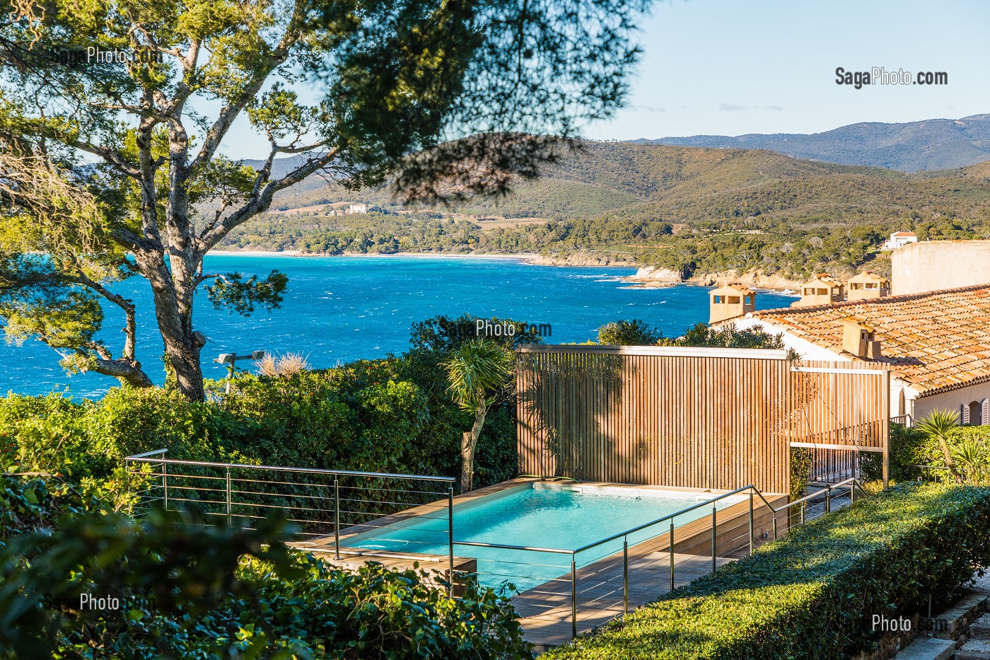 FORT DE BREGANCON, RESIDENCE DES PRESIDENTS DE LA REPUBLIQUE, BORMES LES MIMOSAS 