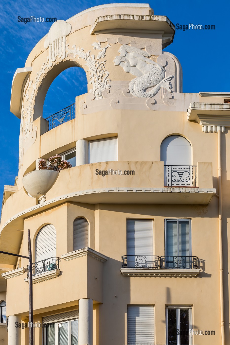 PALAIS DES SIRENES, ART DECO, SAINTE MAXIME 